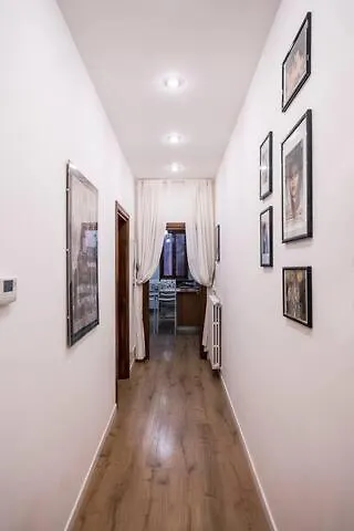 Loggia Rialto Apartments Venice