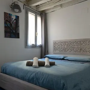 Lorenzo's Apartment Venice
