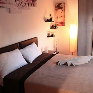 David's & Family Apartmnt Apartment Fiumicino